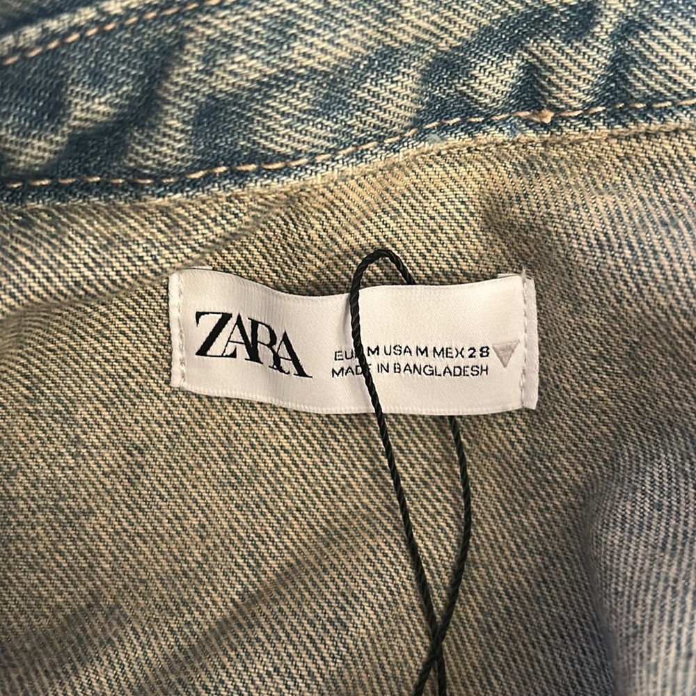 ZARA Stylish & Distressed Blue Denim Jacket size medium - Picture 15 of 15